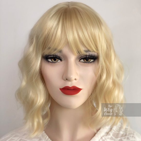 12" Atomic Blonde Wavy Wig with Bangs | Amanda - Picture 7 of 10